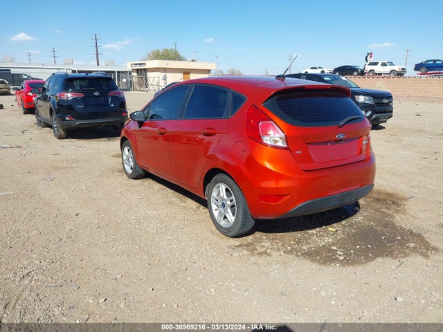 Ford FIESTA SE 2018 3FADP4EJ2JM134762 Image 3