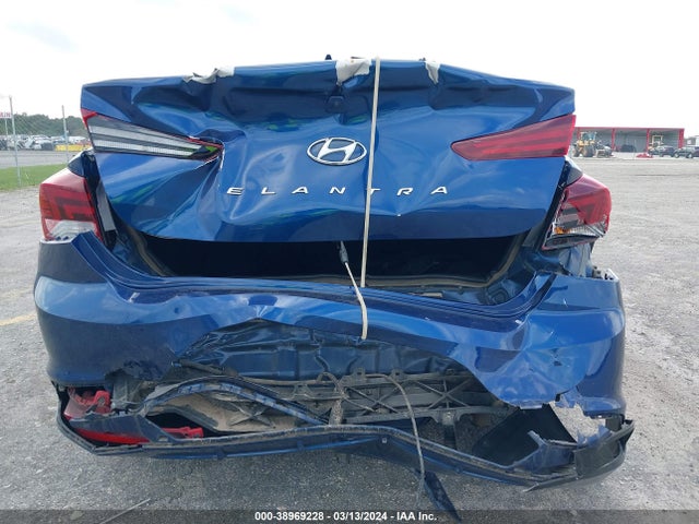 Hyundai ELANTRA SEL 2020 5NPD84LF2LH569795 Image 16