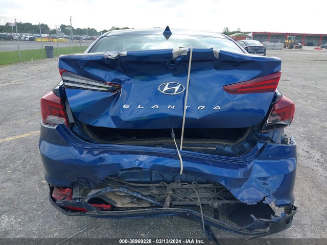 Hyundai ELANTRA SEL 2020 5NPD84LF2LH569795 Image 6