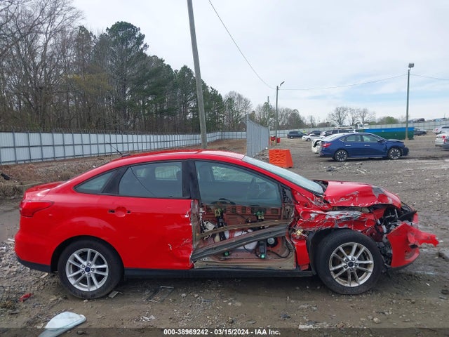 Ford FOCUS SE 2015 1FADP3F27FL381821 Image 14