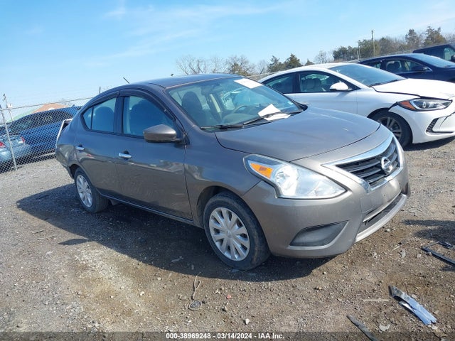 Nissan Versa 1.6 Sv 2015 3N1CN7AP1FL920611 Image 1