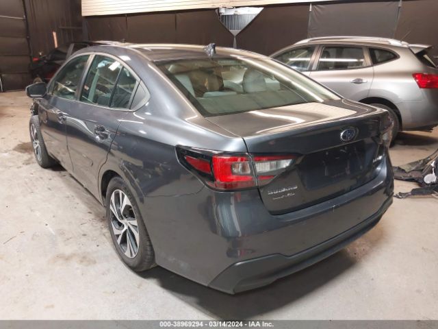 4S3BWAF64P3010516 Subaru Legacy Premium