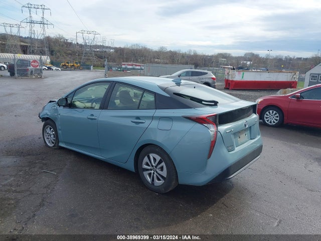 Toyota Prius Three 2016 JTDKARFU5G3006910 Image 3