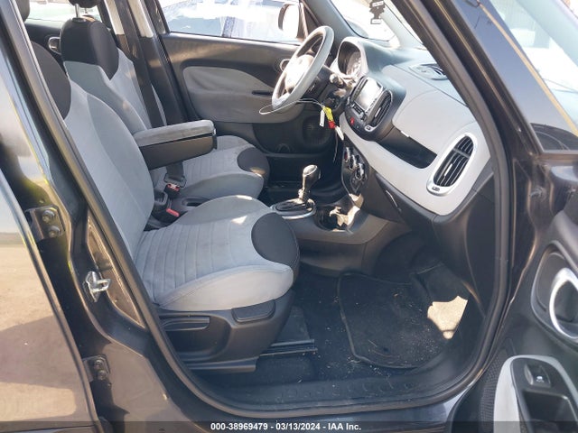 2014 FIAT 500L ZFBCFABH3EZ025971 Photo 4