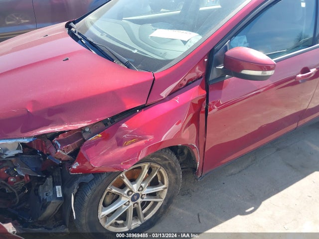 Ford FOCUS SE 2016 1FADP3K22GL266146 Image 17