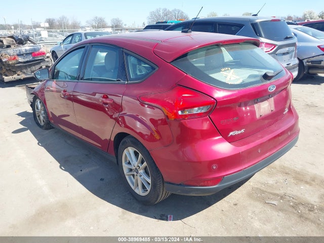 Ford FOCUS SE 2016 1FADP3K22GL266146 Image 3