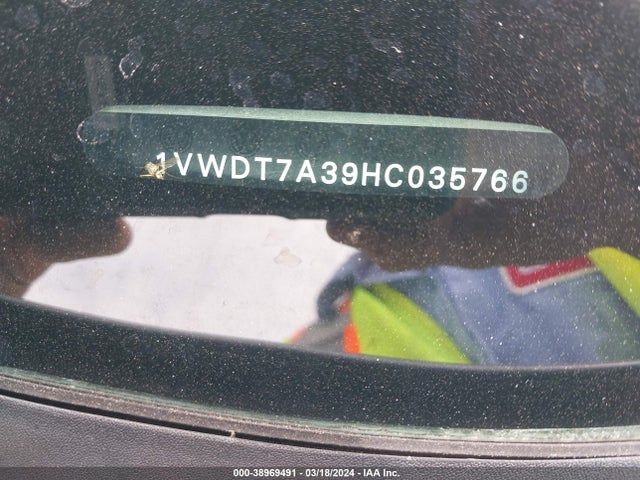 1VWDT7A39HC035766 Volkswagen Passat 1.8t R-line