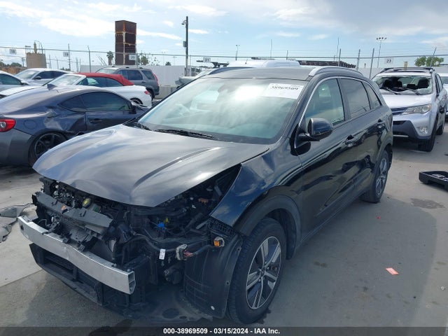 KIA Niro Lxs 2020 KNDCB3LC8L5421082 Image 2