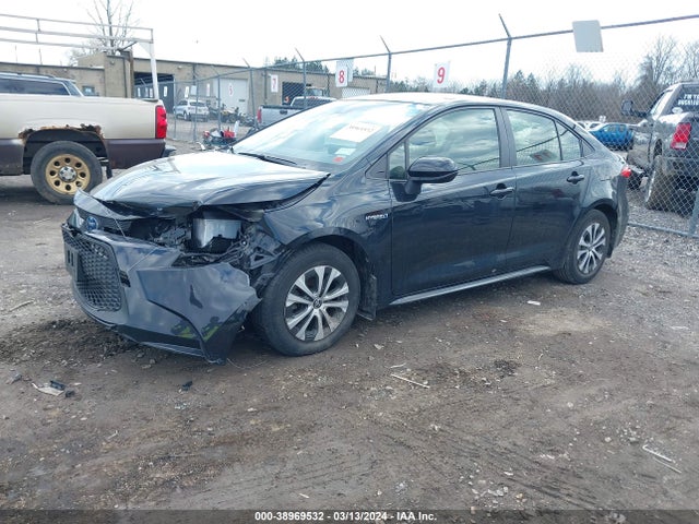 Toyota Corolla Hybrid Le 2021 JTDEAMDEXMJ020384 Image 2