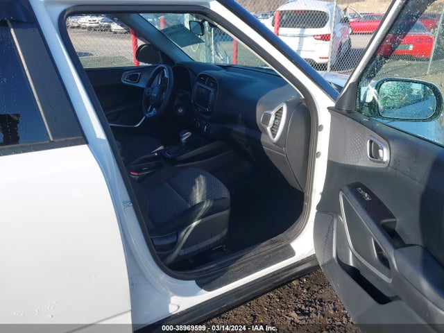 KIA SOUL LX 2022 KNDJ23AU1N7829451 Image 5