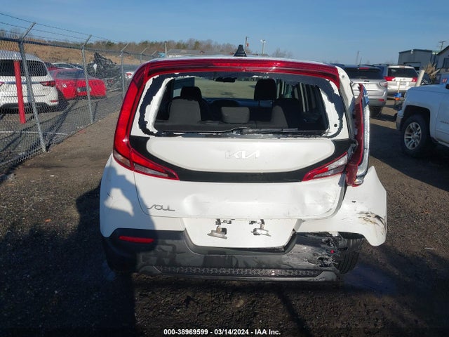 KIA SOUL LX 2022 KNDJ23AU1N7829451 Image 6