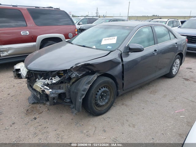 Toyota CAMRY L 2014 4T4BF1FK4ER354885 Image 2