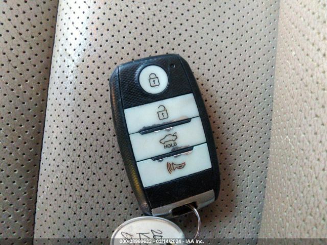 5XXGN4A79EG283538 KIA OPTIMA EX