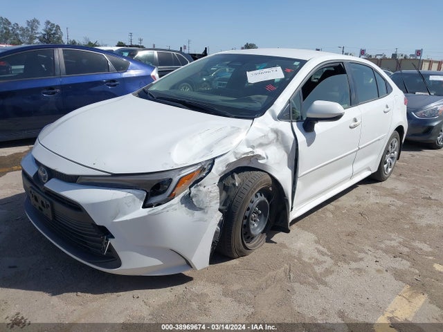 Toyota Corolla Hybrid Le 2023 JTDBCMFE1P3017182 Image 2