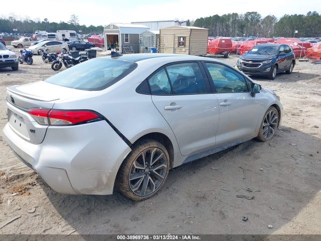 Toyota COROLLA SE 2022 5YFS4MCE9NP138077 Image 4