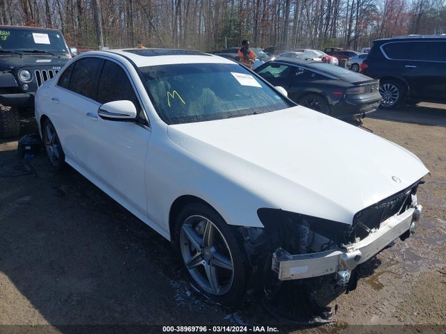 Mercedes-Benz E 300 2017 WDDZF4JB9HA057564 Image 1