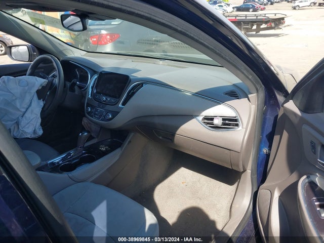 Chevrolet MALIBU 1LT 2017 1G1ZE5ST0HF126695 Image 5