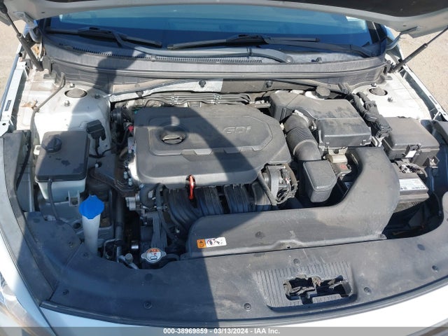 Hyundai Sonata Limited 2015 5NPE34AF2FH125455 Image 10
