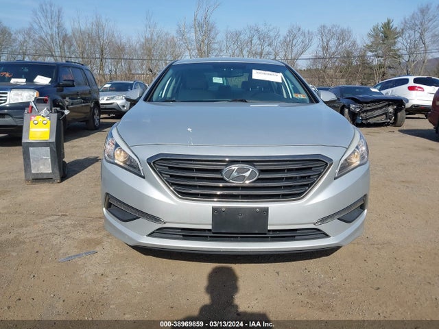 Hyundai Sonata Limited 2015 5NPE34AF2FH125455 Image 12