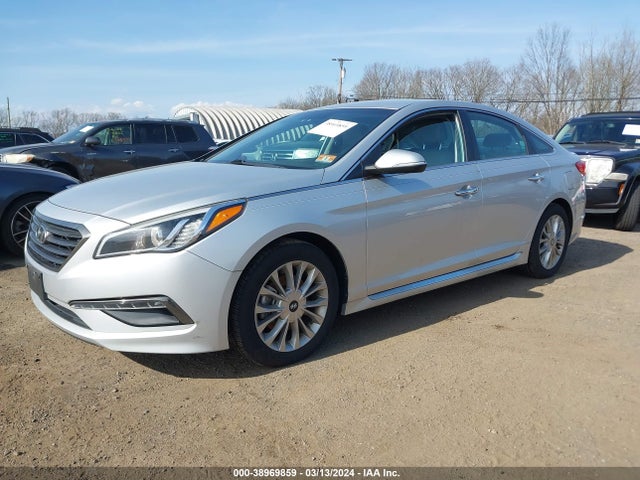Hyundai Sonata Limited 2015 5NPE34AF2FH125455 Image 2