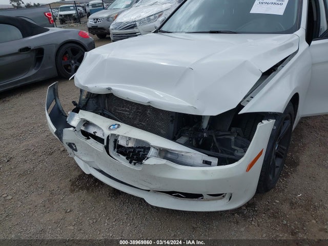 BMW 320i 2015 WBA3B1C50FK136580 Image 6