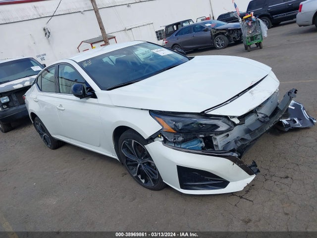 Nissan Altima Sr Intelligent Awd 2023 1N4BL4CW2PN352930 main image