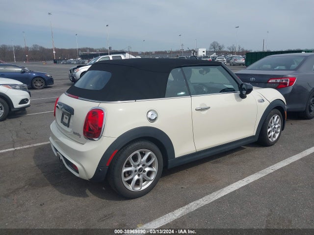 2020 MINI CONVERTIBLE WMWWJ5C09L3G55583 Photo 3