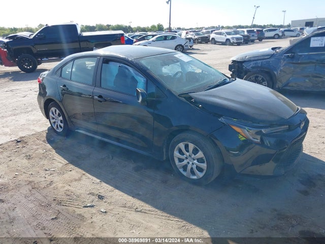 Toyota COROLLA LE 2022 5YFEPMAE2NP385318 main image