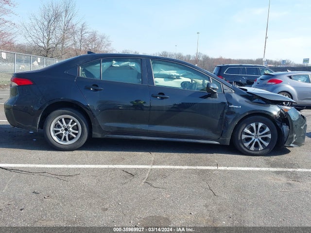 Toyota Corolla Hybrid Le 2021 JTDEAMDE8MJ014731 Image 13