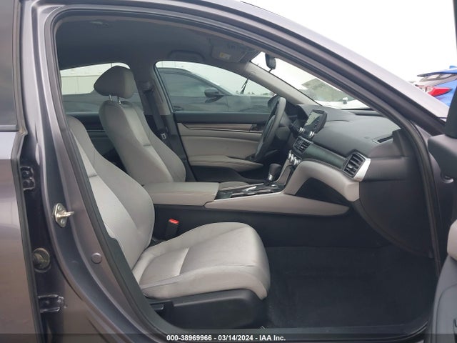 Honda ACCORD LX 2019 1HGCV1F18KA166141 Image 5