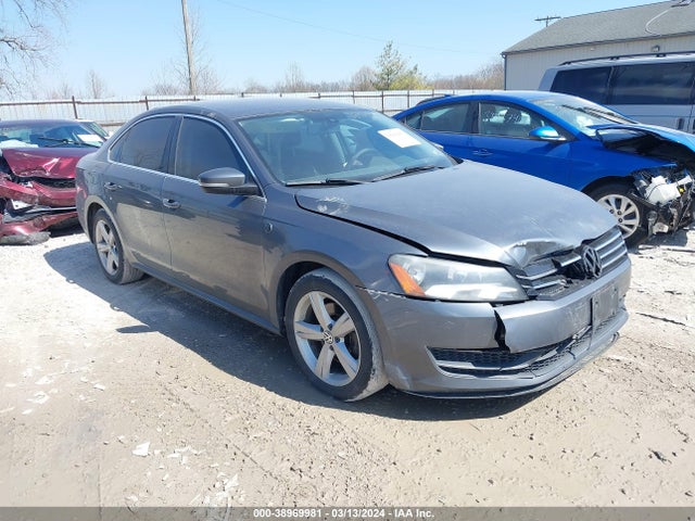 2014 1VWAT7A39EC037189 main image