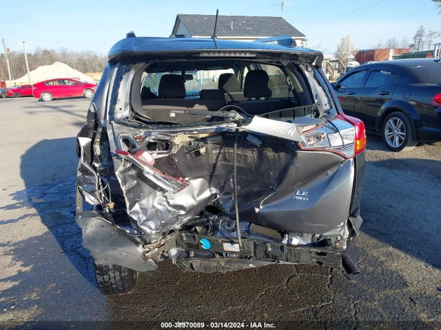 Toyota RAV4 LE 2015 JTMBFREV8FJ046811 Image 17