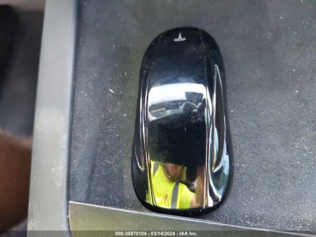 2022 TESLA MODEL X 7SAXCAE51NF344576 Photo 10