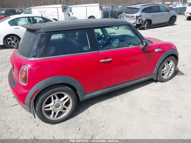 2009 MINI COOPER S WMWMF73529TT97641 Photo 3