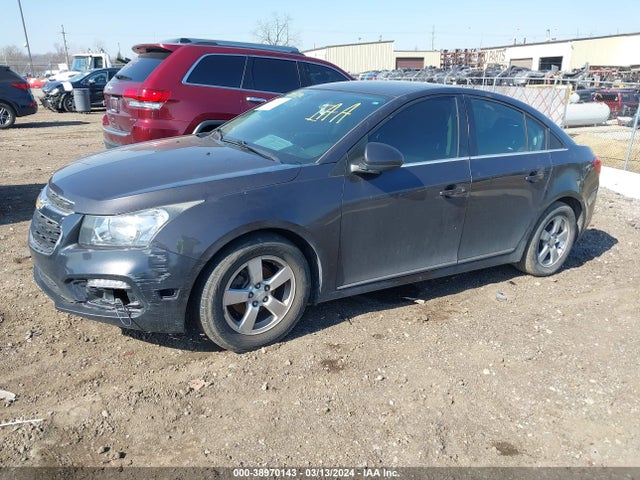 Chevrolet Cruze 1lt Auto 2015 1G1PC5SB8F7245994 Image 2