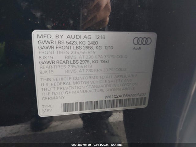 Audi Q5 2.0t Premium 2017 WA1C2AFP6HA095407 Image 9