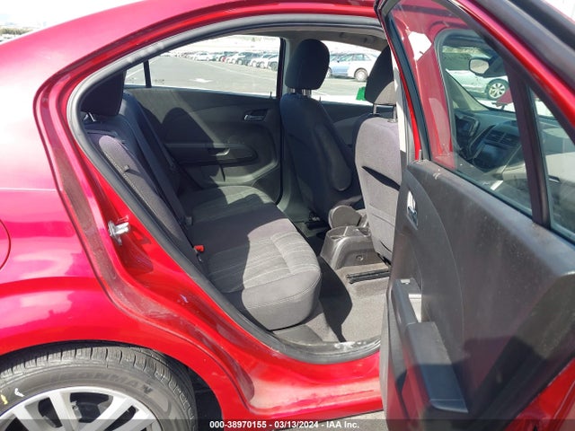 Chevrolet Sonic Lt Auto 2015 1G1JC5SG5F4200935 Image 8