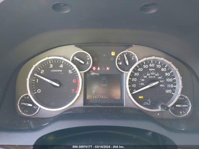 5TFSW5F16HX215292 Toyota Tundra Limited 5.7l V8