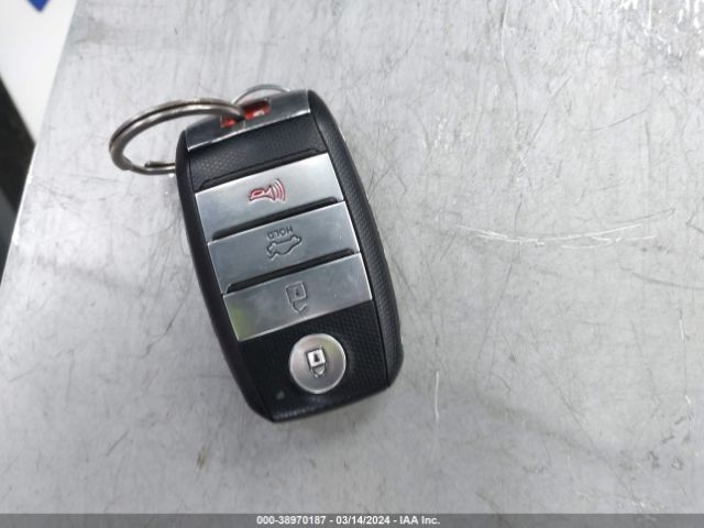 5XXGW4L22GG027808 KIA Optima Sx Turbo