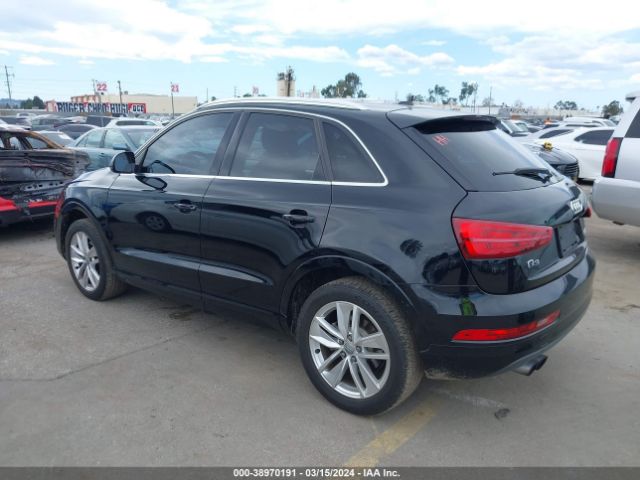 WA1EFCFS2GR014058 Audi Q3 2.0t Premium Plus