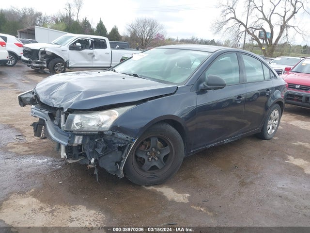 Chevrolet Cruze Ls Auto 2014 1G1PA5SH7E7152571 Image 2
