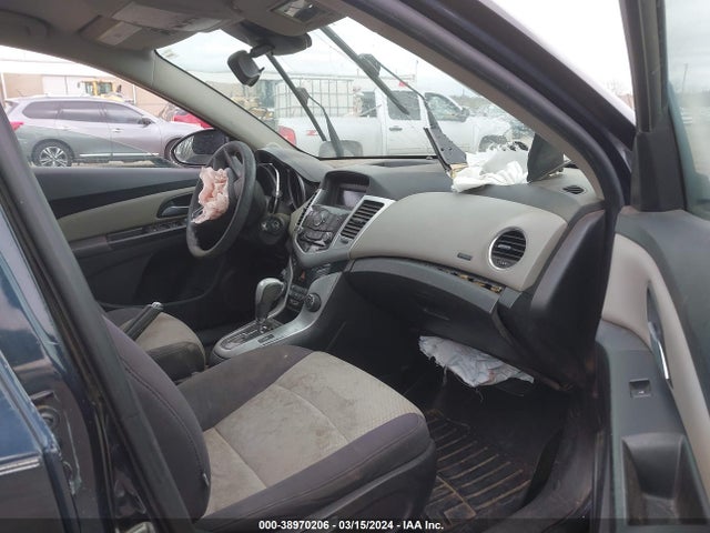 Chevrolet Cruze Ls Auto 2014 1G1PA5SH7E7152571 Image 5
