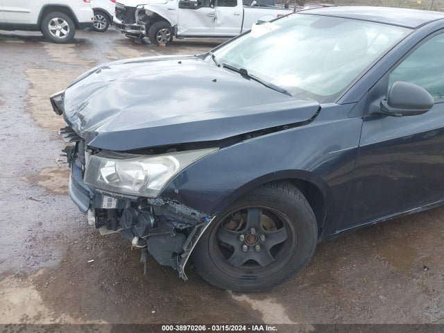 Chevrolet Cruze Ls Auto 2014 1G1PA5SH7E7152571 Image 6