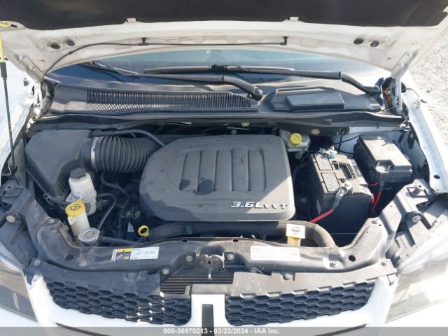 2C4RDGEG5HR700933 Dodge Grand Caravan Gt
