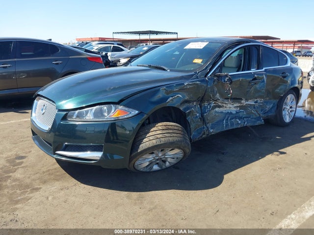 2013 JAGUAR XF SAJWA0E70D8S73820 Photo 1