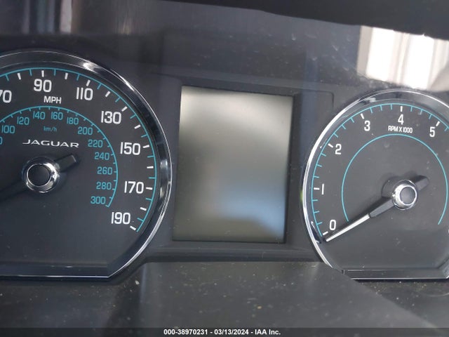 2013 JAGUAR XF SAJWA0E70D8S73820 Photo 6