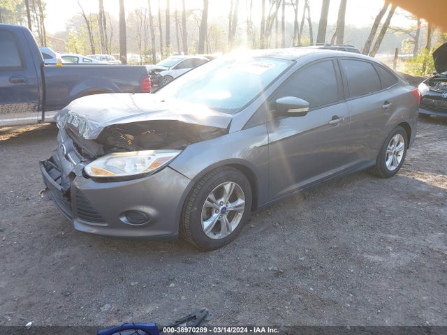 Ford FOCUS SE 2014 1FADP3F20EL381870 Image 2
