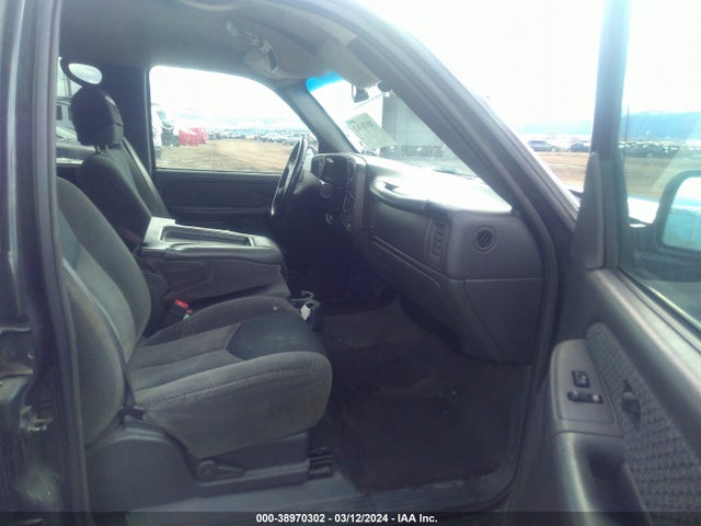 2004 CHEVROLET AVALANCHE 1500 VIN: 3GNEK12T54G116154