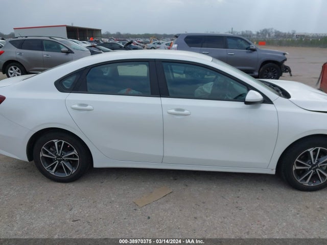 KIA Forte Lxs 2023 3KPF24AD0PE532475 Image 13