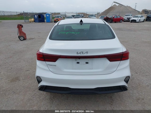KIA Forte Lxs 2023 3KPF24AD0PE532475 Image 16